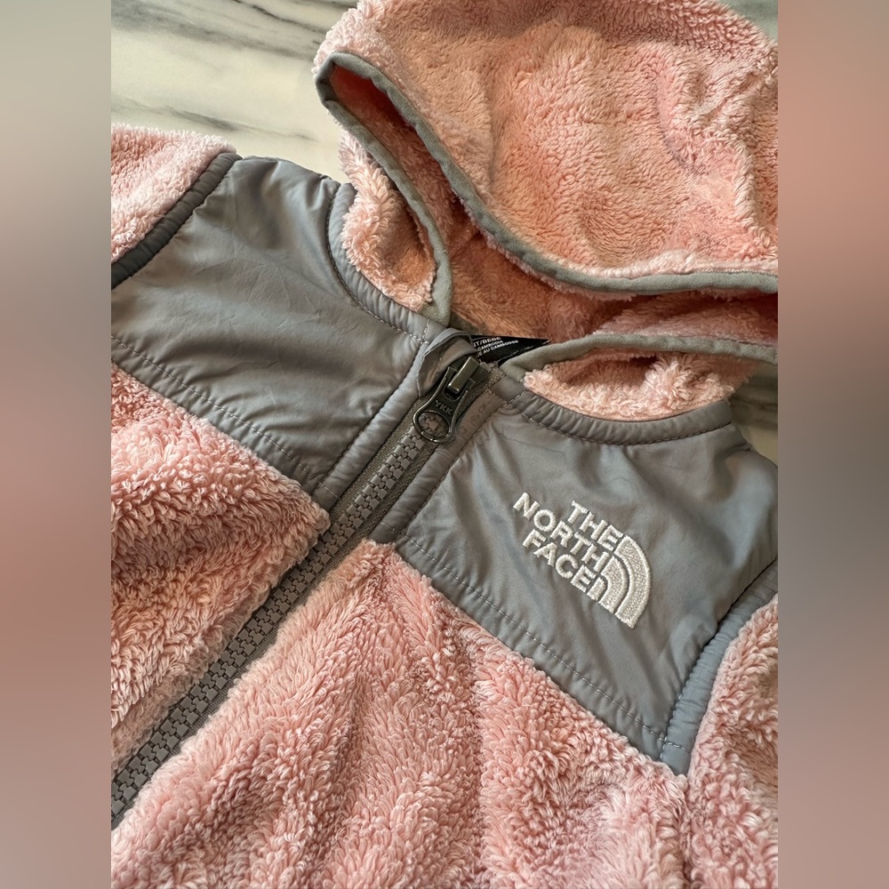 The North Face Baby Girl Oso Fleece Hoodie - Picture 4 of 10